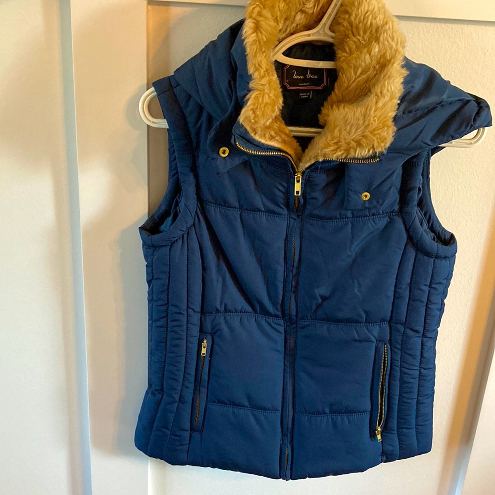 Never Worn Navy Puff Vest